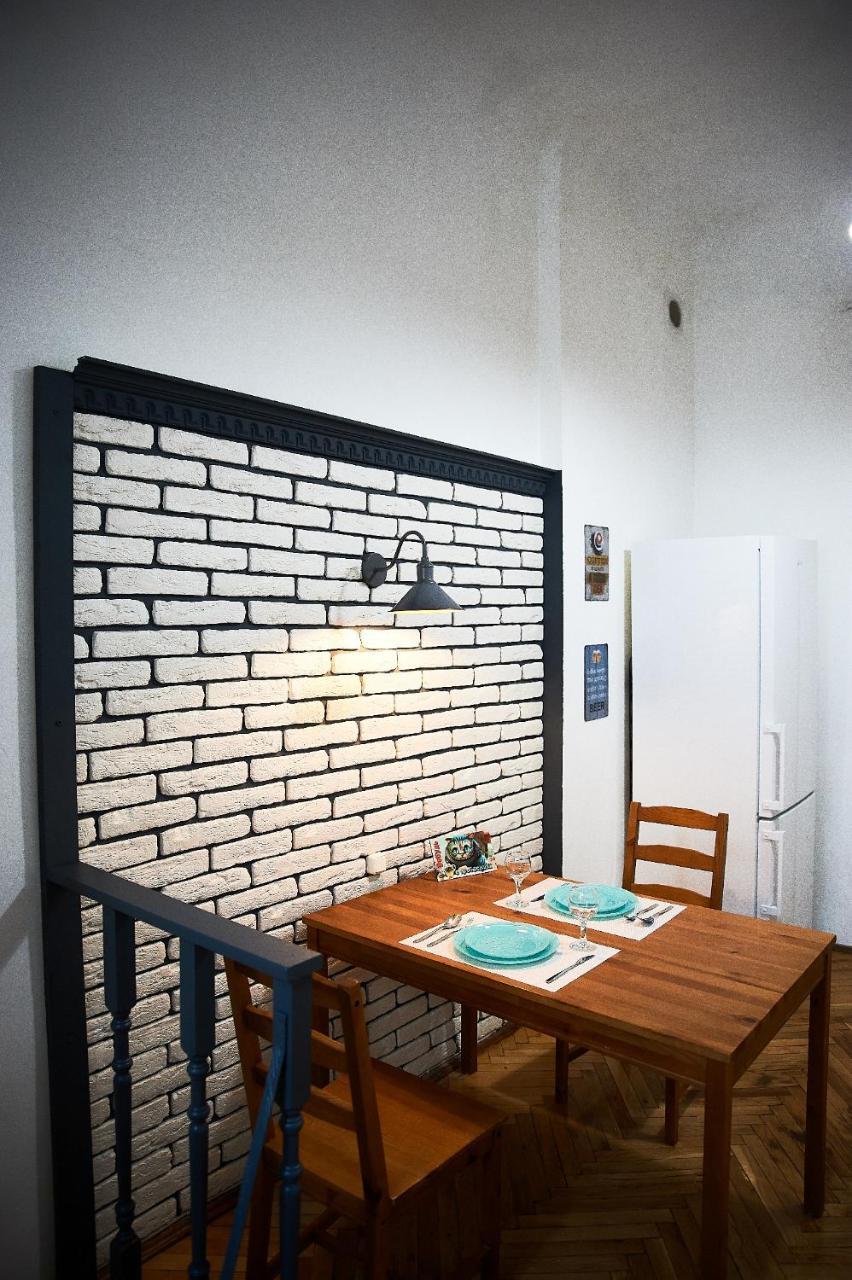 לבוב Stylish Apartments In The Center מראה חיצוני תמונה