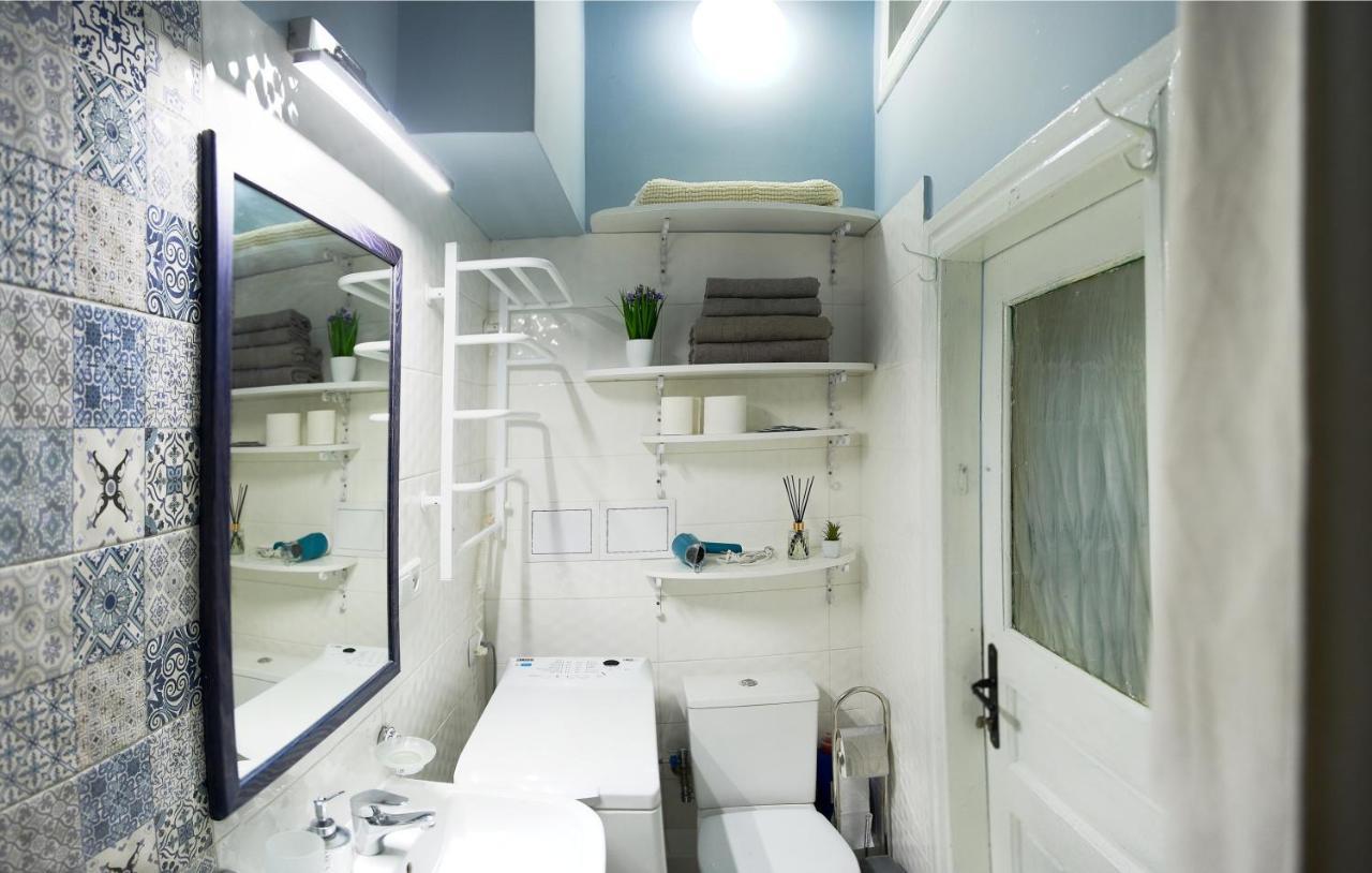 לבוב Stylish Apartments In The Center מראה חיצוני תמונה